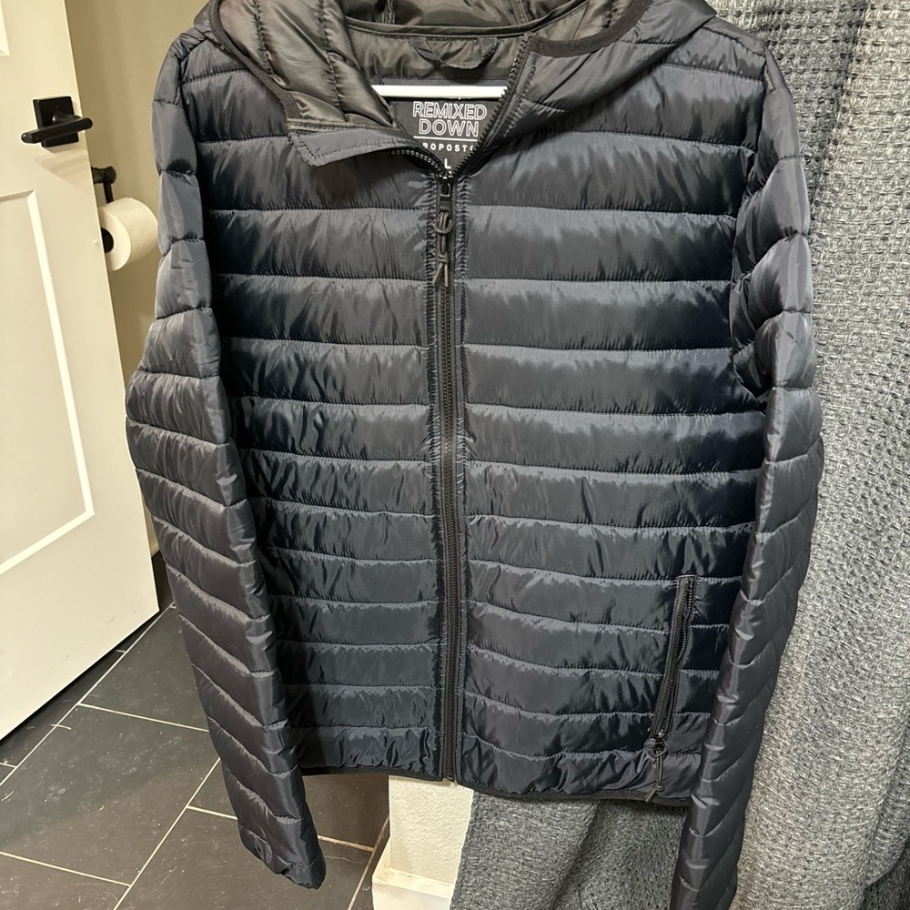 Men's Black Down Puffer Jacket with hood NWOT